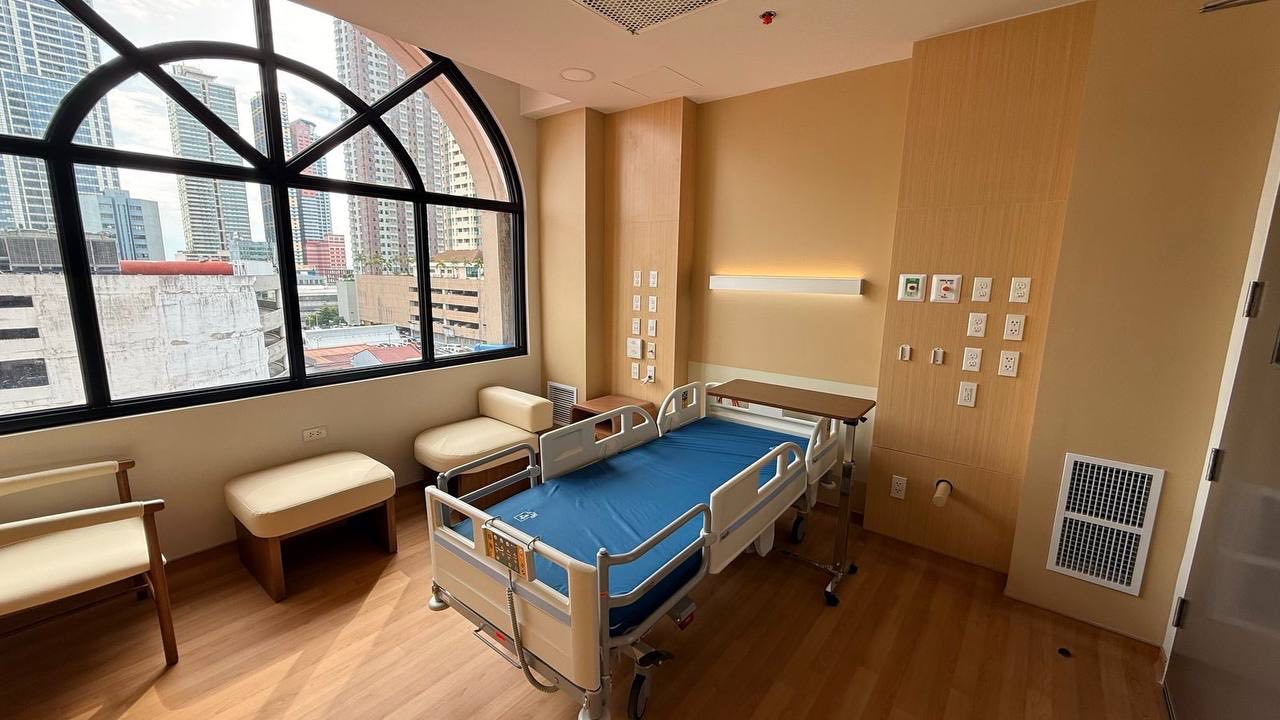 Bone Marrow Transplant Unit — PGH, patient room